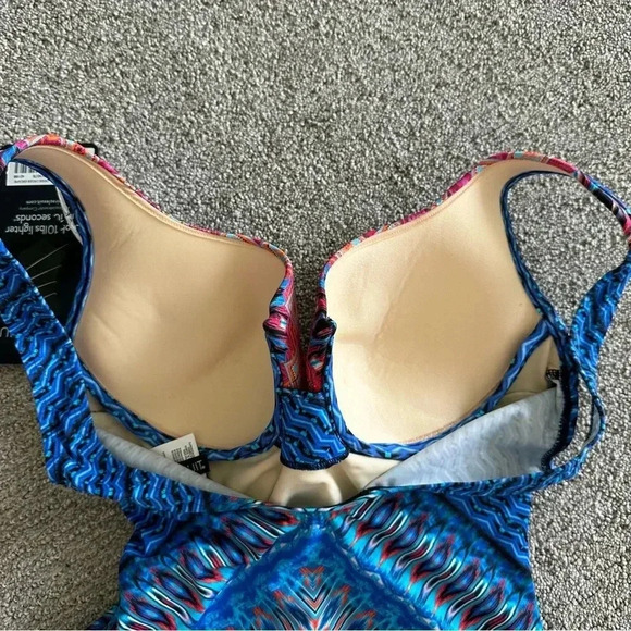 Miraclesuit Blue and Pink One Piece Swimsuit - Picture 5 of 7